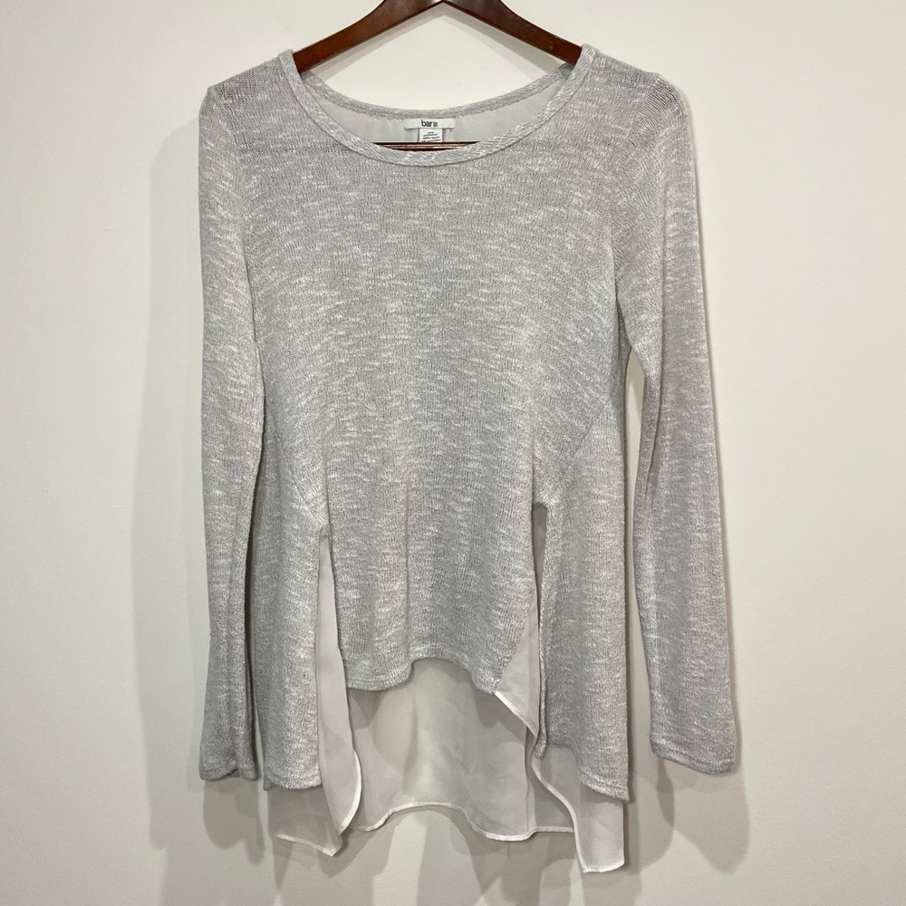 Bar III Women's Grey & White Long Sleeve Knit Top Size Small